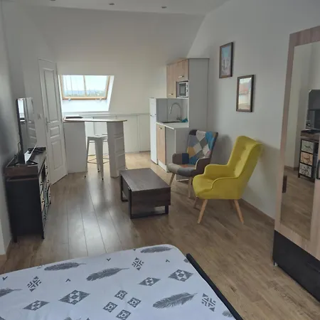 아파트 Cozy 20m2 *